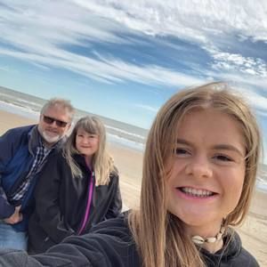 Meet your Posher, Roberta